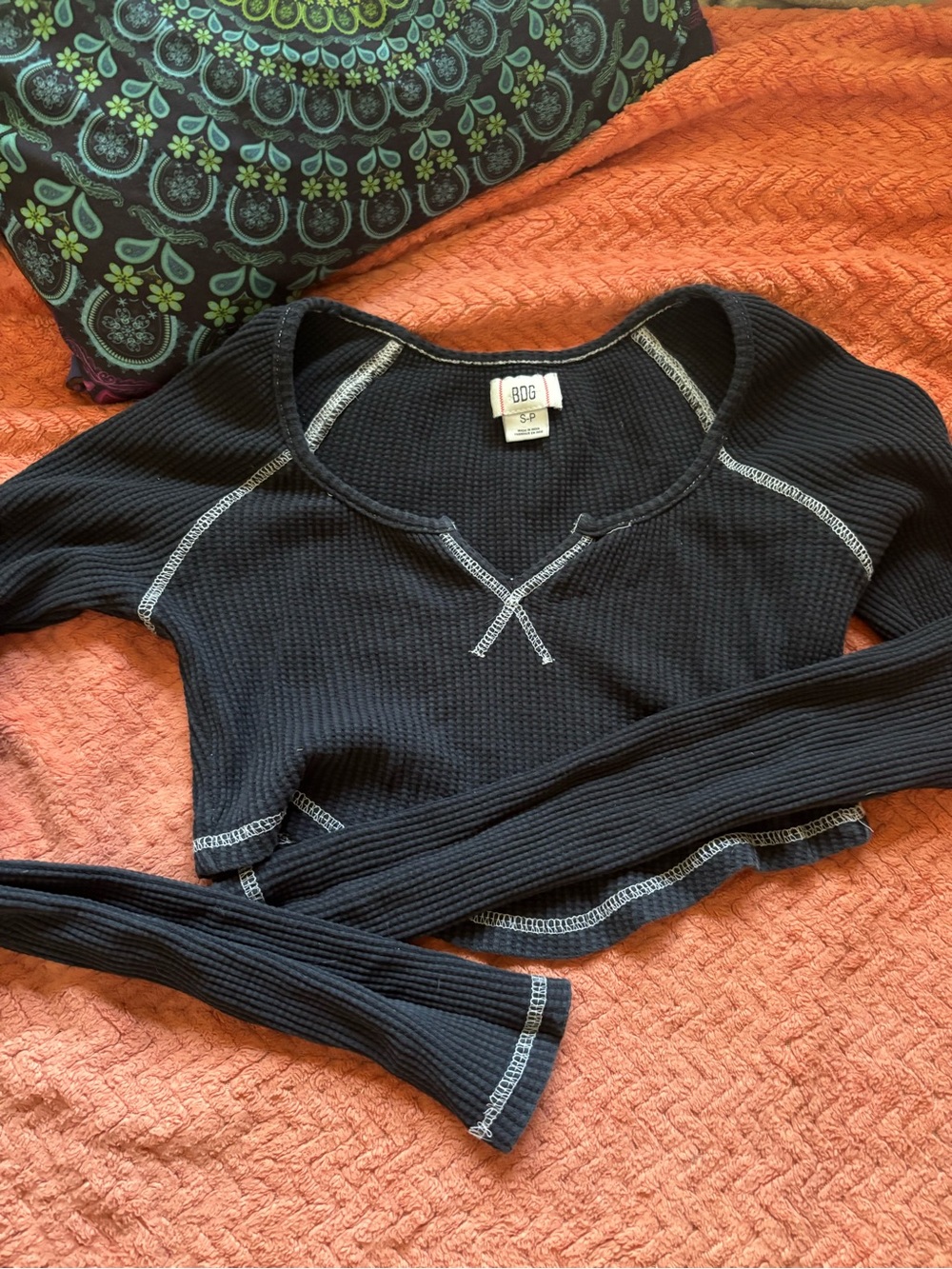 BDG Black Waffle-Knit Long Sleeve Crop Top with Contrast Stitching